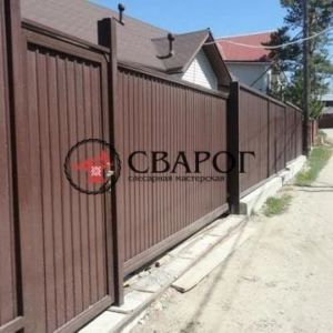 Забор из профнастила в рамке
