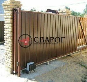 Откатные ворота из профлиста 2