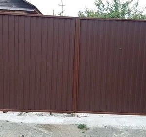 Распашные ворота из профлиста 3