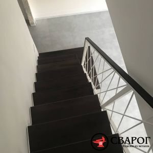 Лестница Катанзаро с перилами лофт