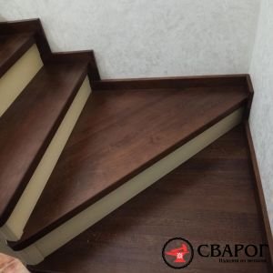 П-образная лестница Кардифф с забежными ступенями фото3