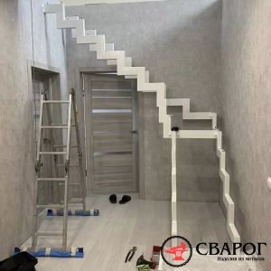 Каркас лестницы в дом фото3