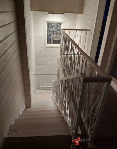 Белая декоративная лестница на мансарду"Сплит" фото10
