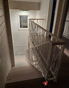 Белая декоративная лестница на мансарду"Сплит"фото12