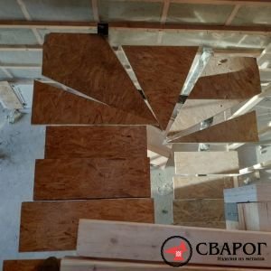 Каркас лестницы на монокосоуре с забежными ступенями фото11