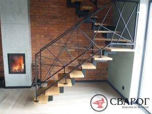 Лестница на антресольный этаж металлическая"Сеута" фото4