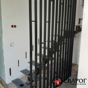 Лестница на монокосоуре с точечной подсветкой "Констанц" фото3