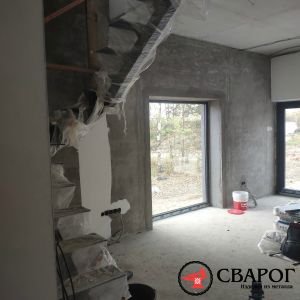 Металлическая лестница на монокосоуре с оригинальными перилами "Валлетта" фото6